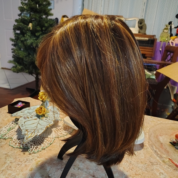 Lyndsey - Lace Front,Mono Top30%-70% Blended Wig